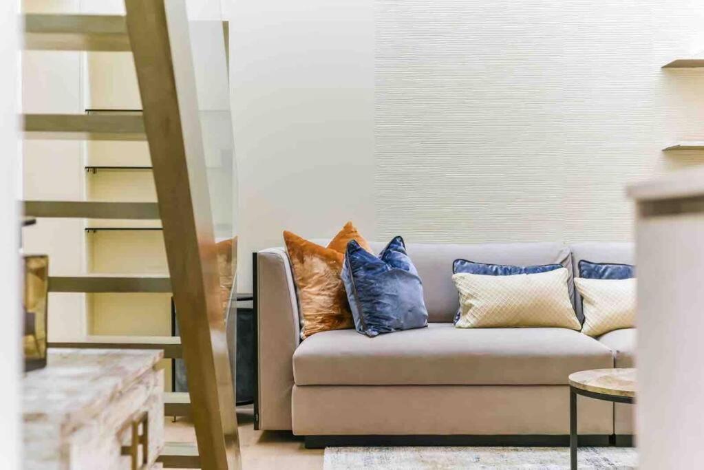 Luxury Modern Apartment Londen Buitenkant foto